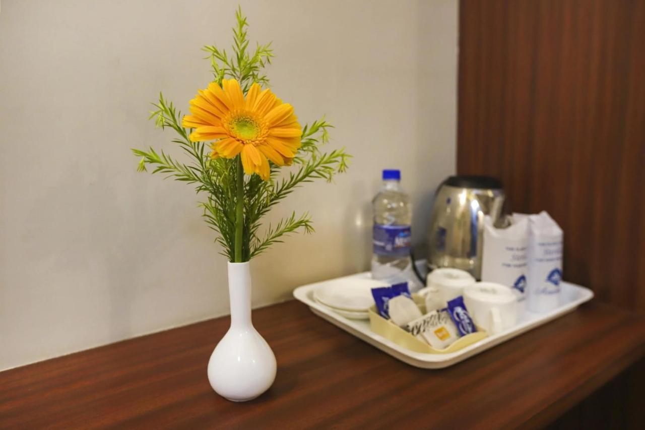 Townhouse Oak Dreamland Suites Yelahanka Esterno foto