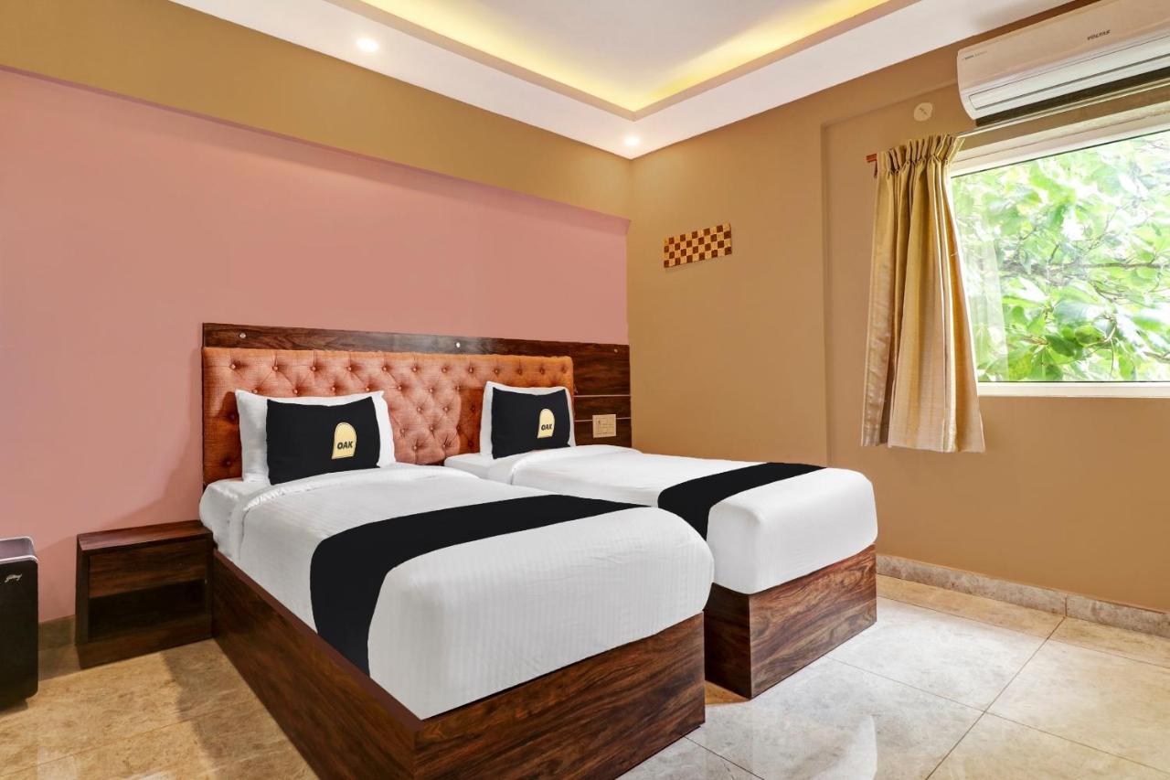 Townhouse Oak Dreamland Suites Yelahanka Esterno foto