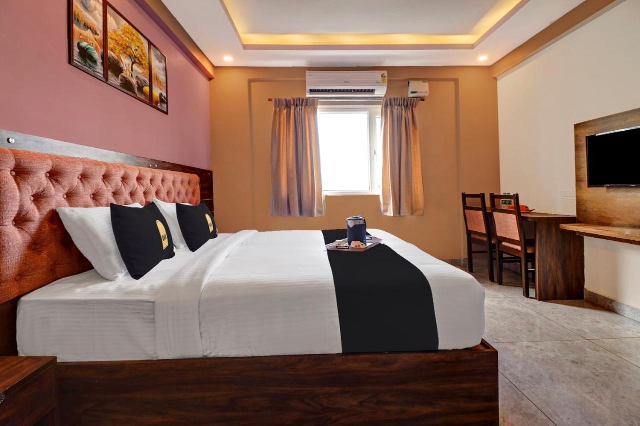 Townhouse Oak Dreamland Suites Yelahanka Esterno foto