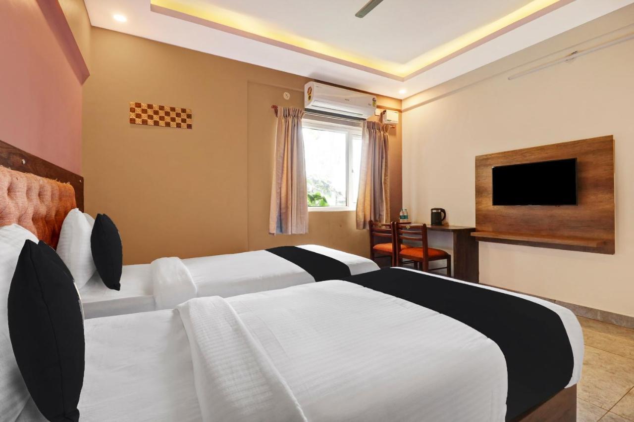 Townhouse Oak Dreamland Suites Yelahanka Esterno foto