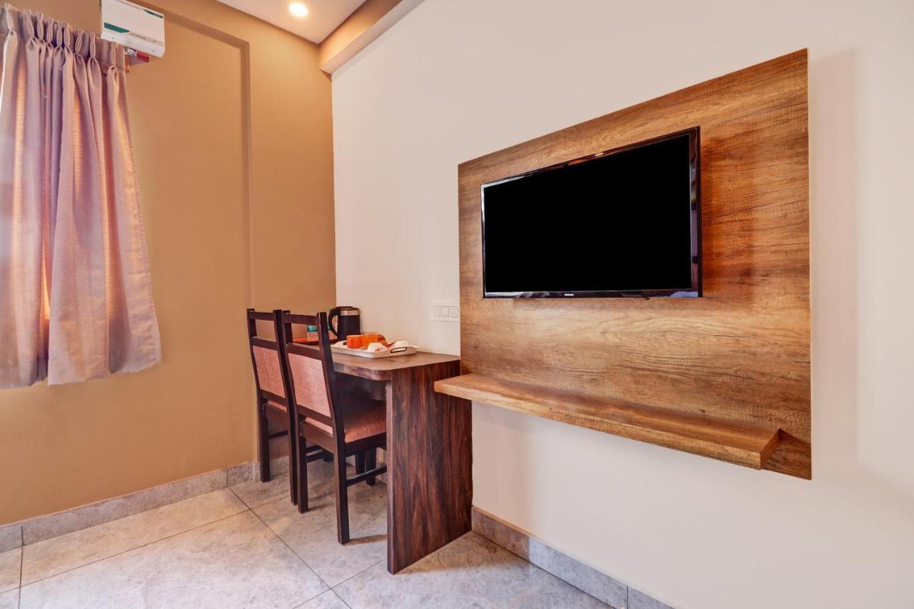 Townhouse Oak Dreamland Suites Yelahanka Esterno foto